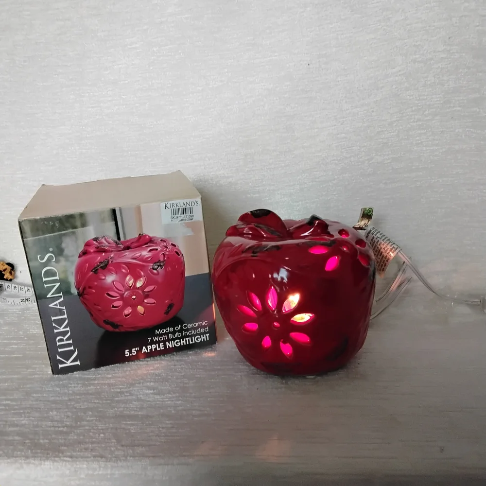 Kirklands Ceramic Red Rustic 5.5 Apple 